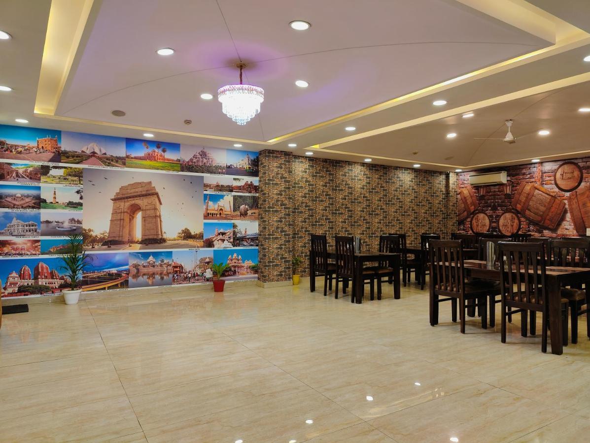 Hotel Ronit Royal Delhi Airport By D'Capitol นิวเดลี ภายนอก รูปภาพ